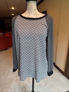 LOFT Black and White Mixed-Print Long-Sleeve Top